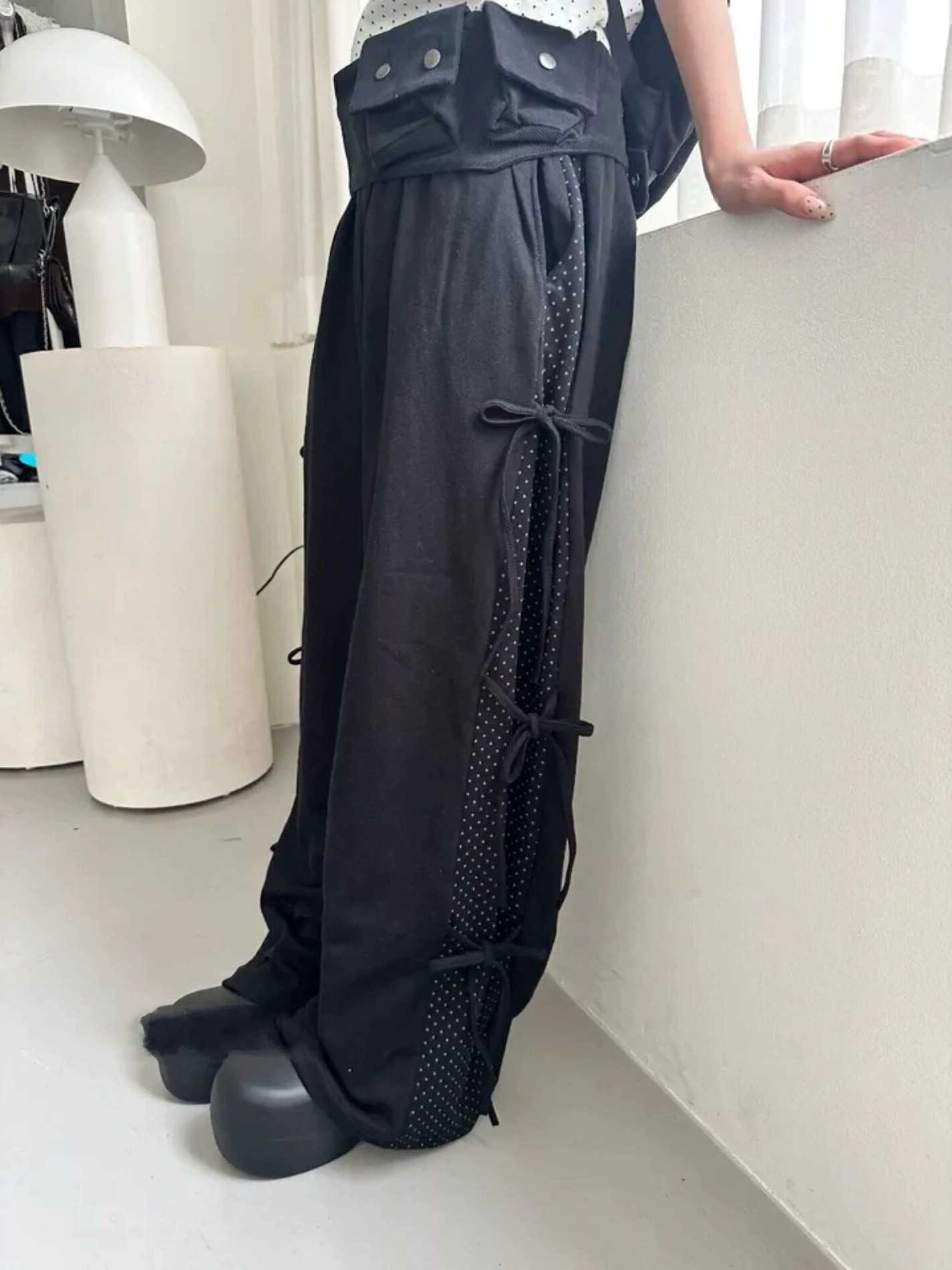 Korean Pants Lifestyle - Jesienno-zimowe spodnie w kropki z kolorowymi