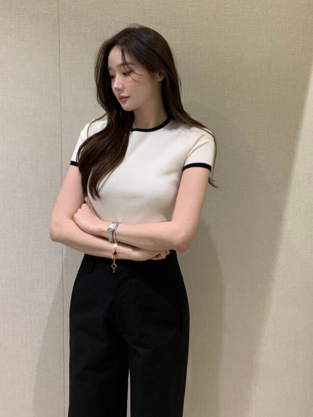 Elegancki letni, cienki sweter – Lifestyle Of Korean recenzja i cena